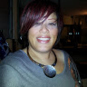 Meet your Posher, Yadira